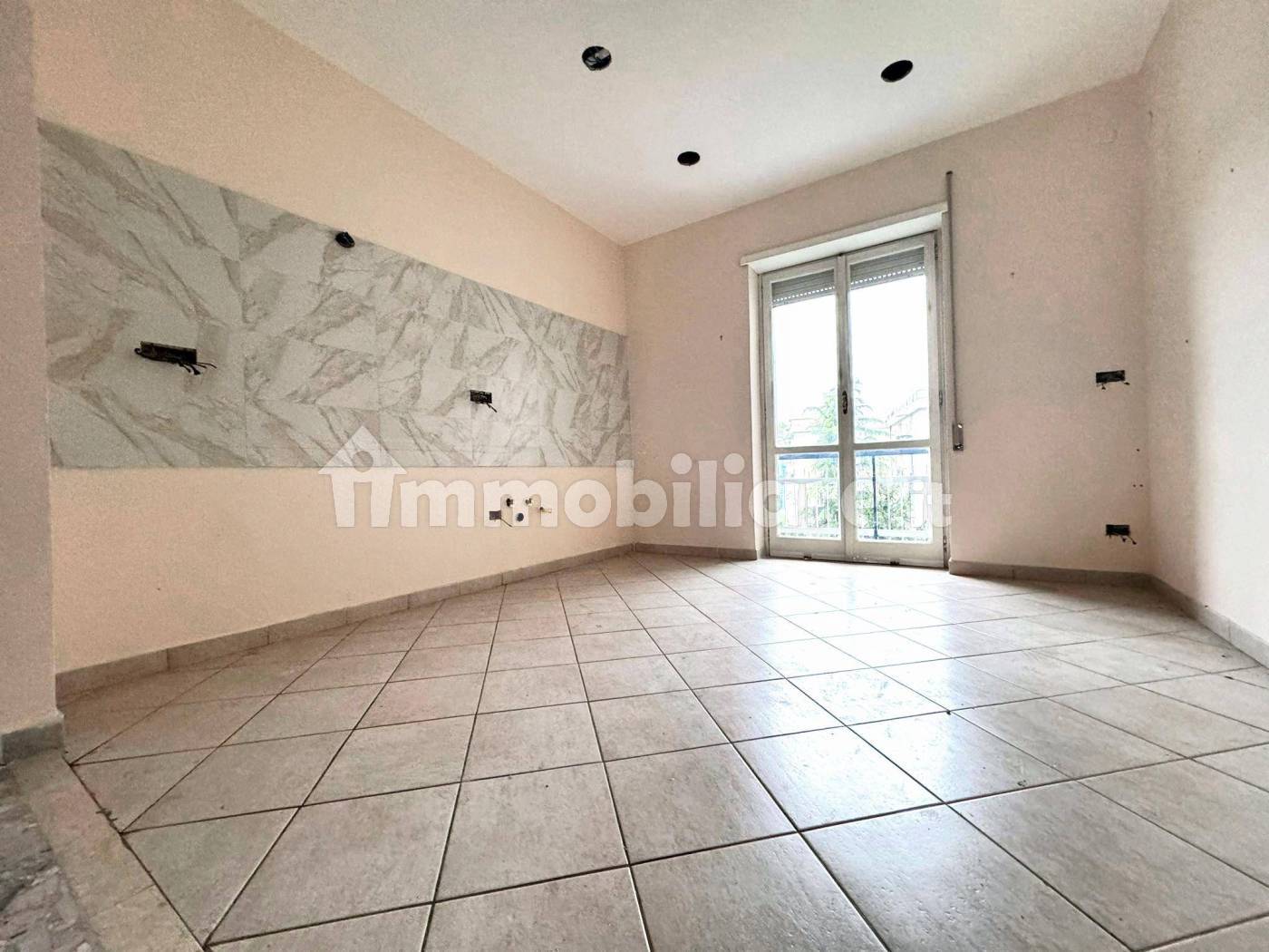 APPARTAMENTO IN VENDITA - POMIGLIANO D'ARCO